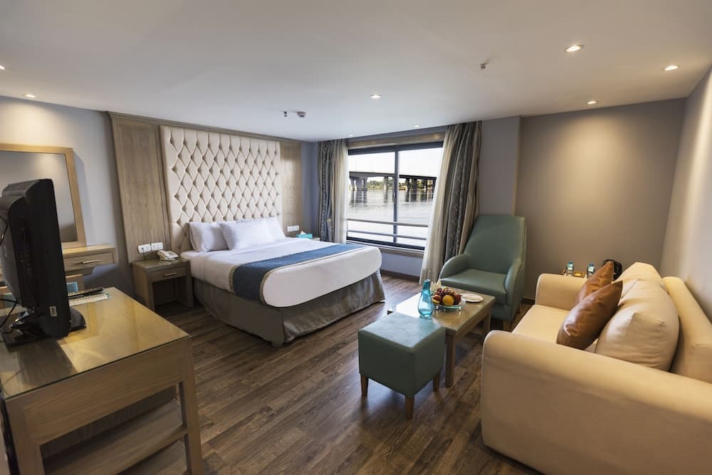 SUNRISE Semiramis I Cruise