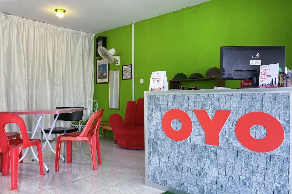 OYO 90168 Serambi Pelangi Chalet