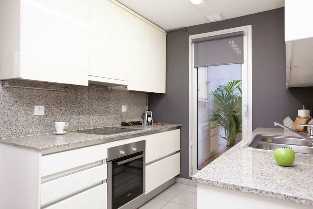 Enjoybcn Paris Apartments