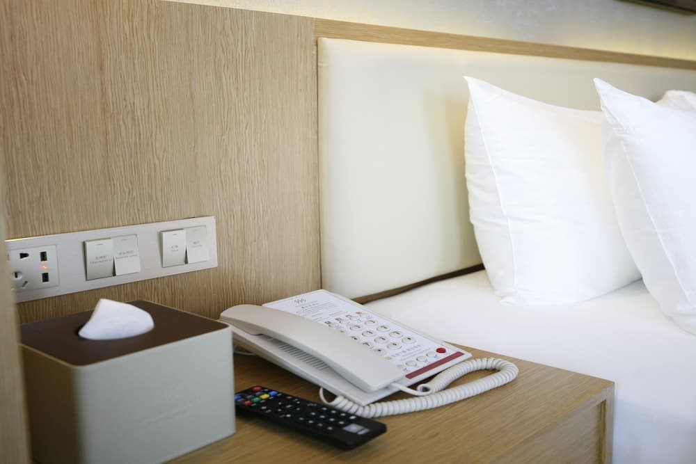 Manhatton Hotel Guangxi Univeristy