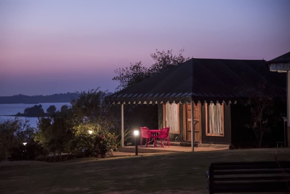 Spandan Holiday Homes