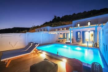 Aelia Collection Suites