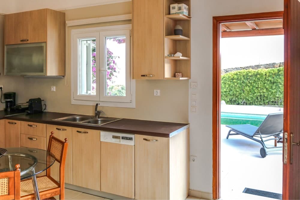 Ortus Ivory Mykonian Luxury Villa