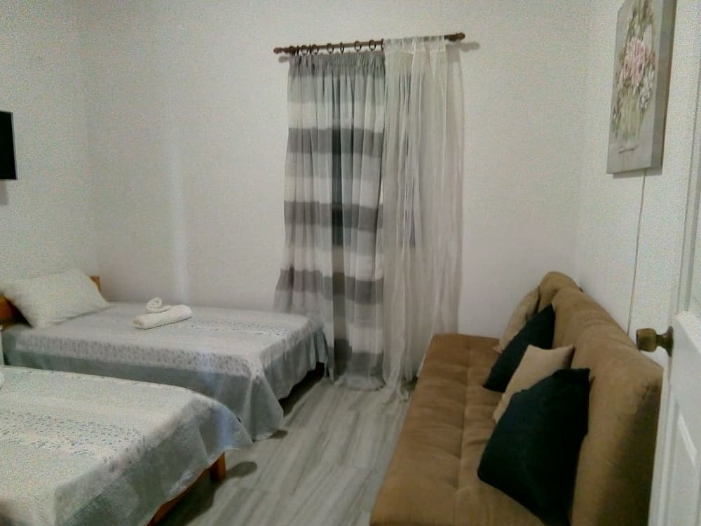 Cycladic Studio - 4People DT Ornos