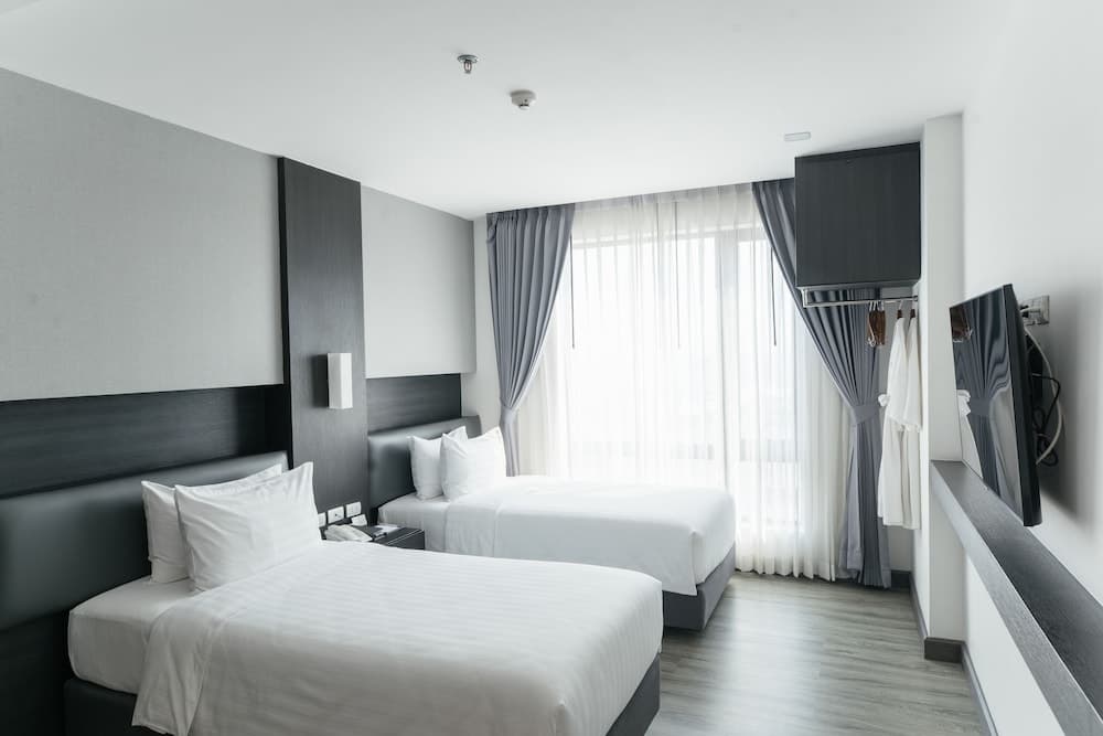 SureStay Hotel by Best Western Vientiane
