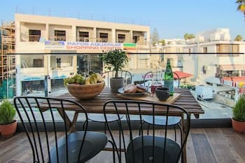 Phaedrus Living: Seaside Luxury Flat Athina 109