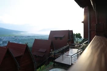 Swarga Lodge and Homestay