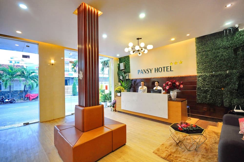 OYO 549 Pansy Hotel