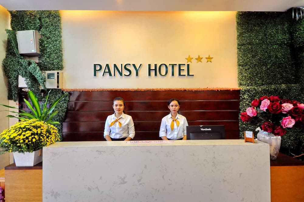 OYO 549 Pansy Hotel