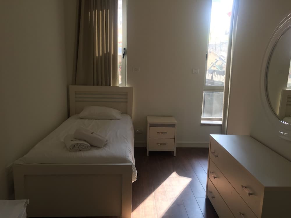 MBH2 - 12 Maavar Beit Haknesset - Jerusalem-Rent