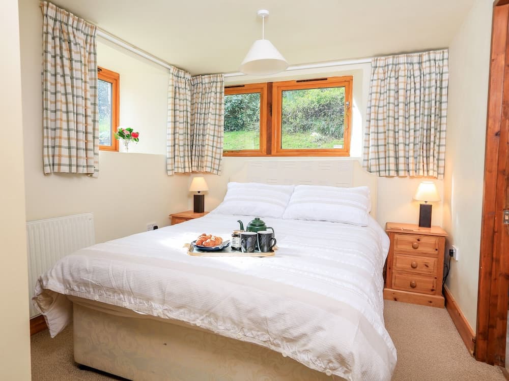 Hope Cottage, Lower Idston