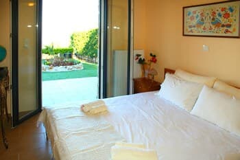 Comfartable 1 Bedroom Flat with Garden near Beach