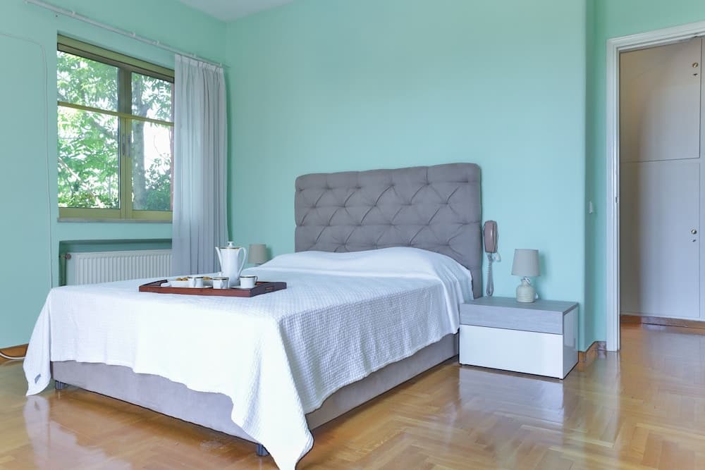 Dream Holidays in a Luxurious Garden Pool Villa