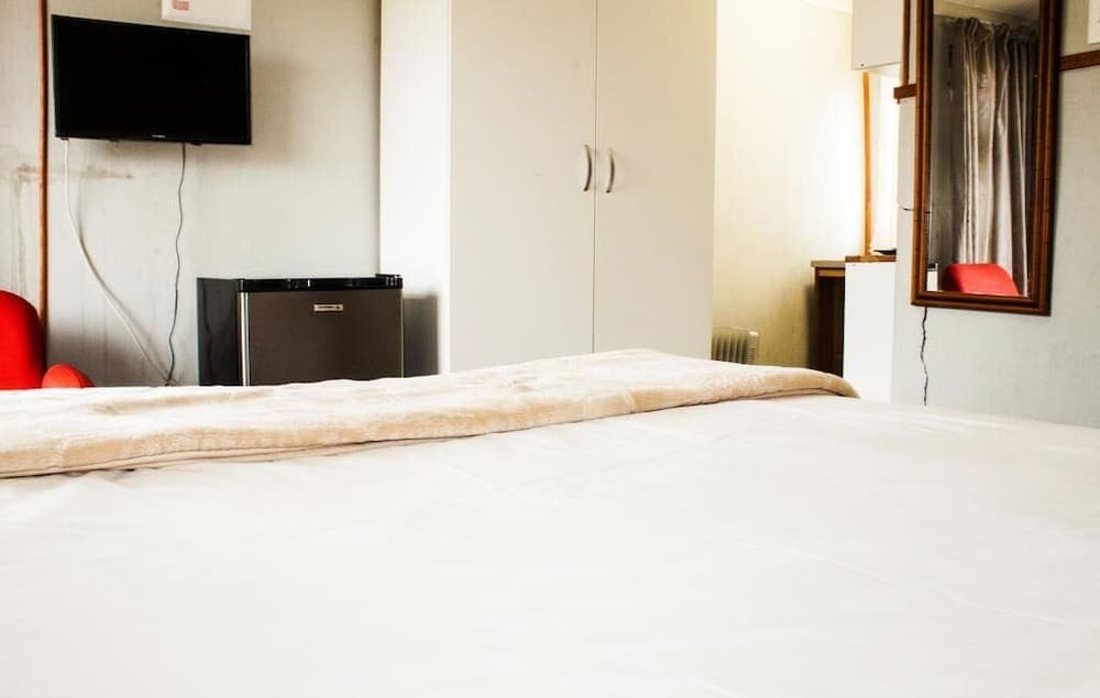 Run n' Fire Garden Court