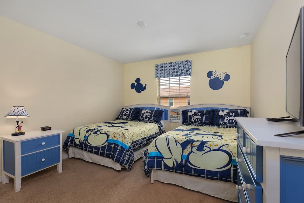 Sunrise Crossing by VillaDirect