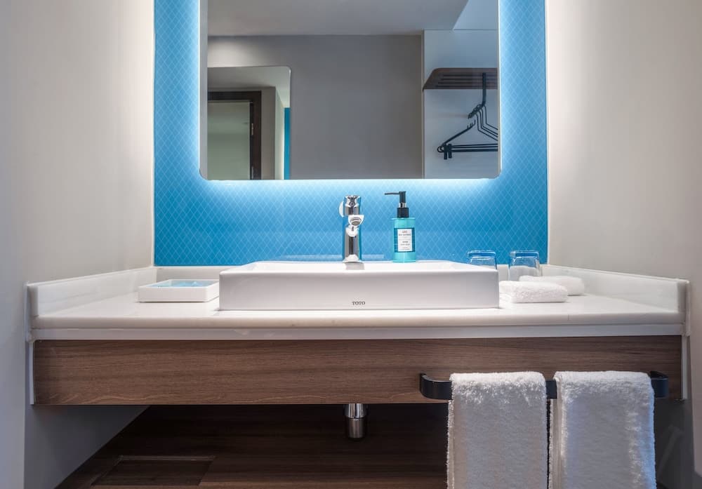 Holiday Inn Express Ningbo City Center by IHG