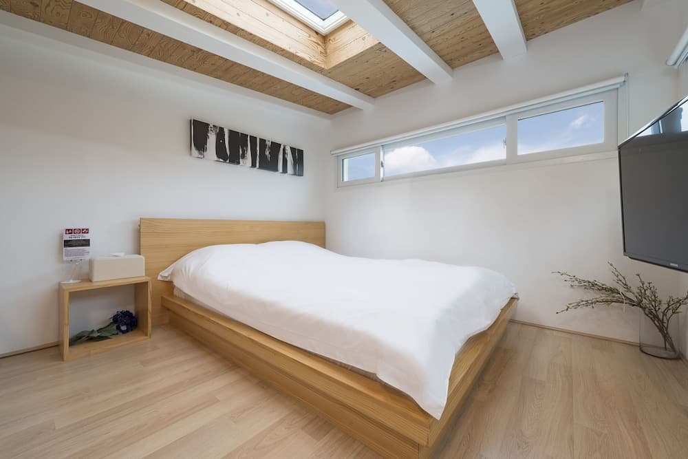 Pool Villa Shiny River