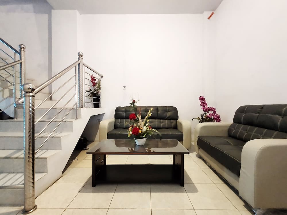 OYO 2044 Star Hill Inn Syariah