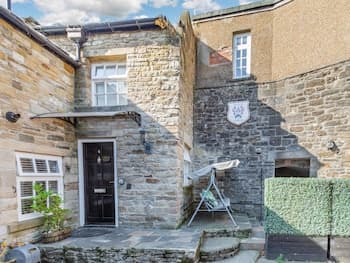Corner Cottage Stanhope Castle