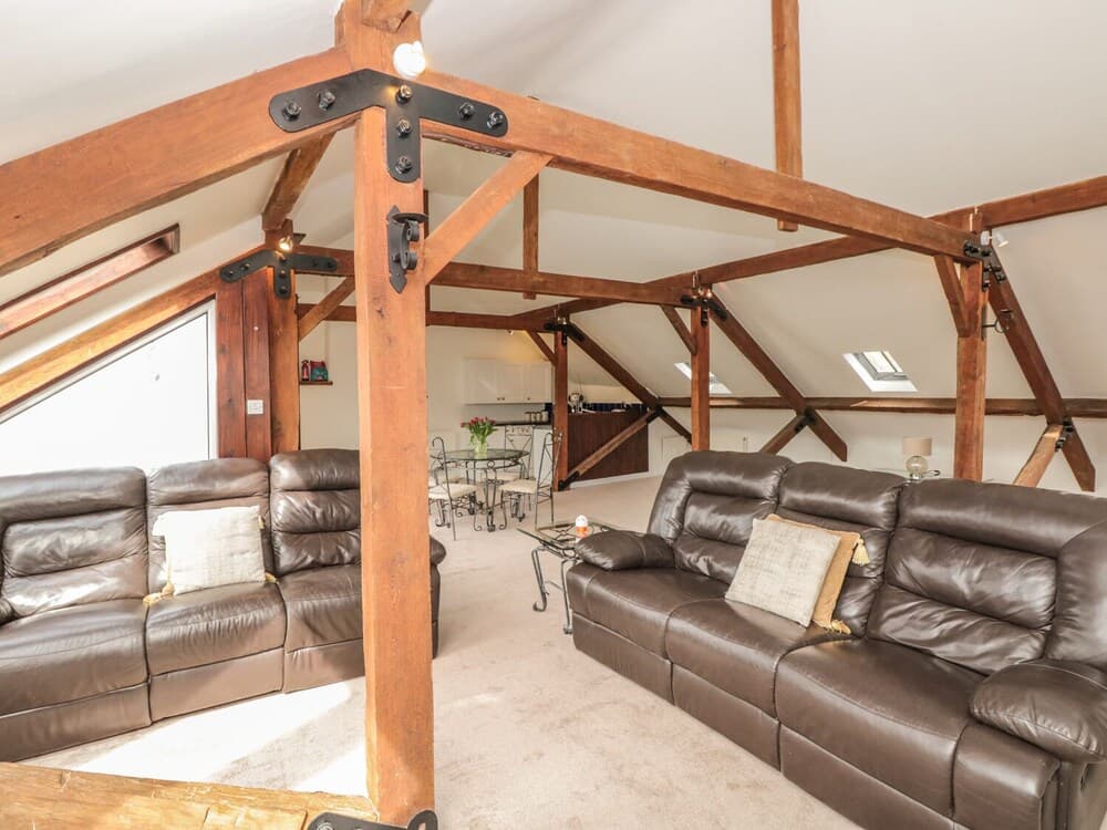 Lower Norton Apartment