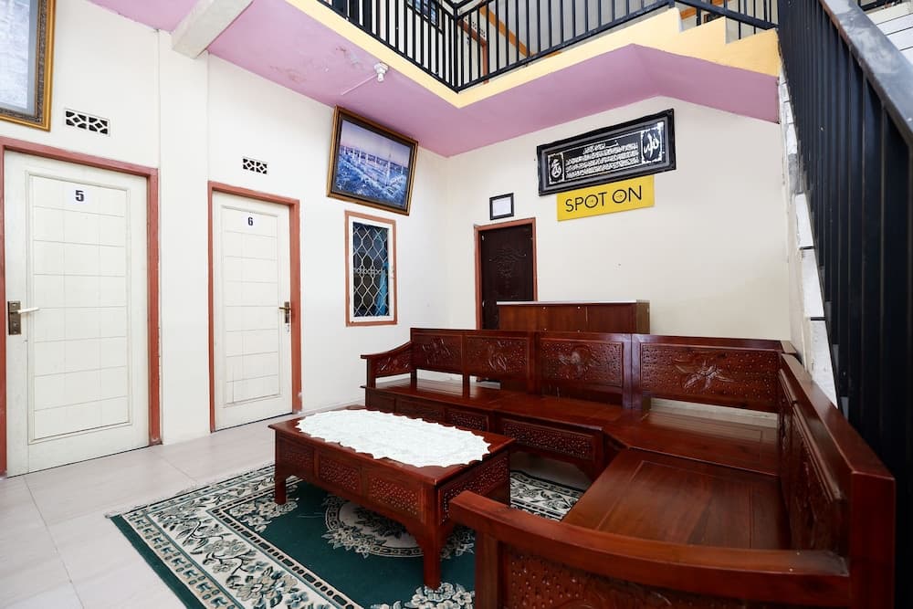 OYO 2112 Homestay Lestari Dieng