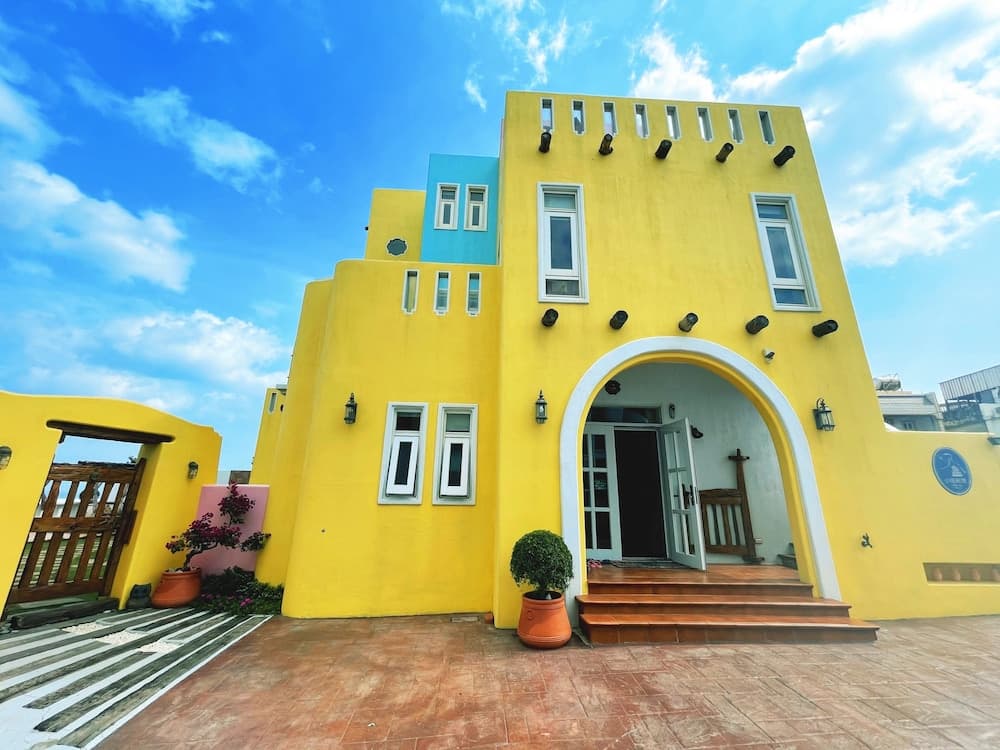 hotel image