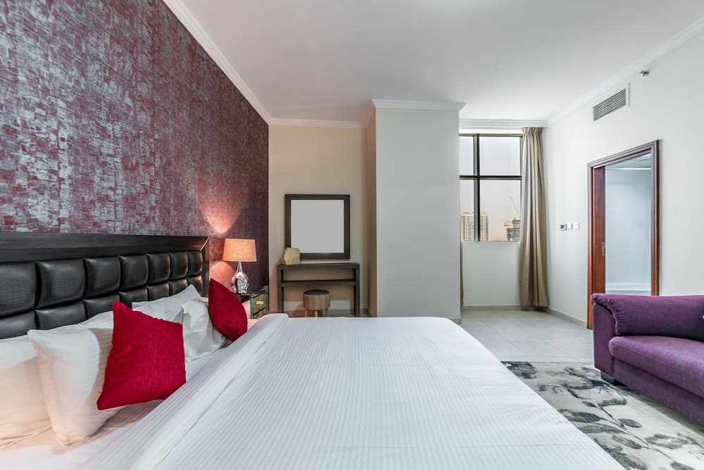 Vacation bay Burj Al Noujum Tower