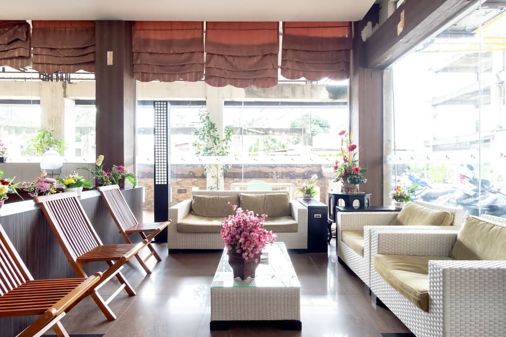 Capital O 2023 Medan Ville Hotel