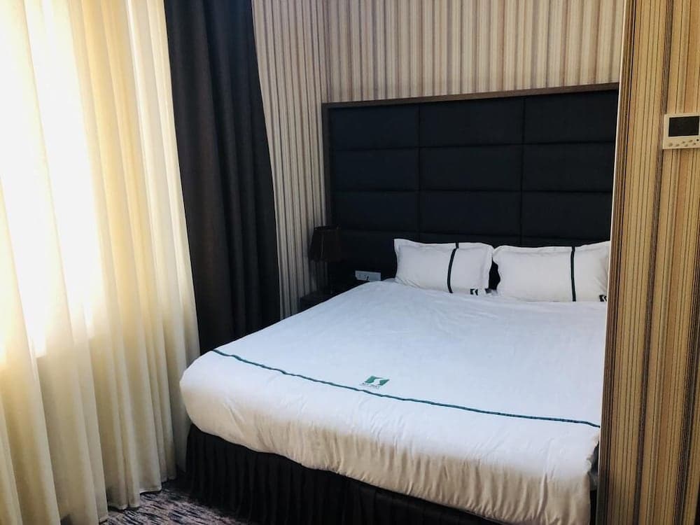 My Way Boulevard Hotel