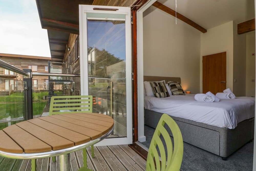 Sea Breeze 17 Gannel