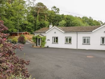 Quiet Waters Cottage