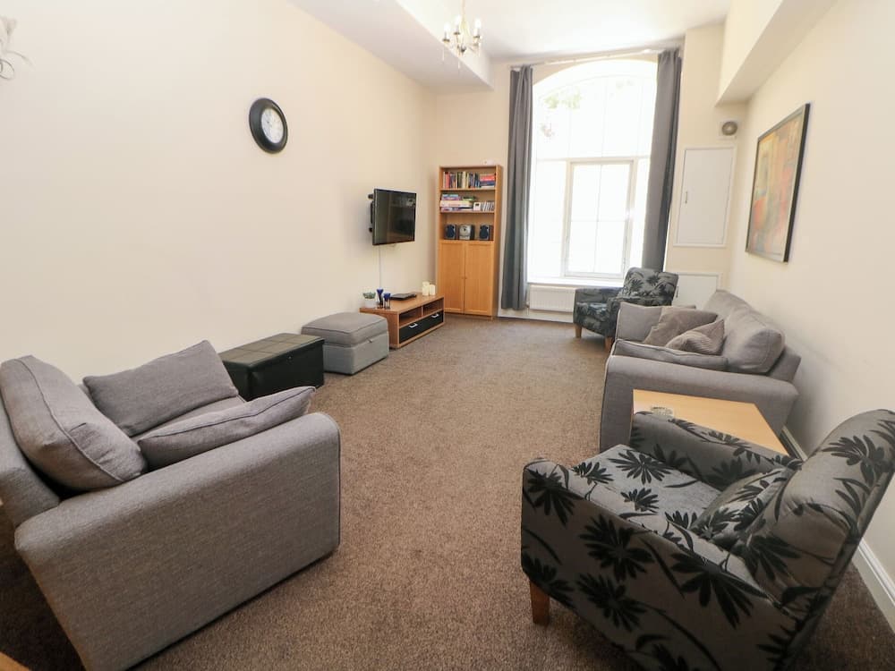 Wye Apartment, Litton Mill