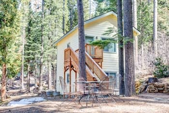 Yosemite Woods-upper