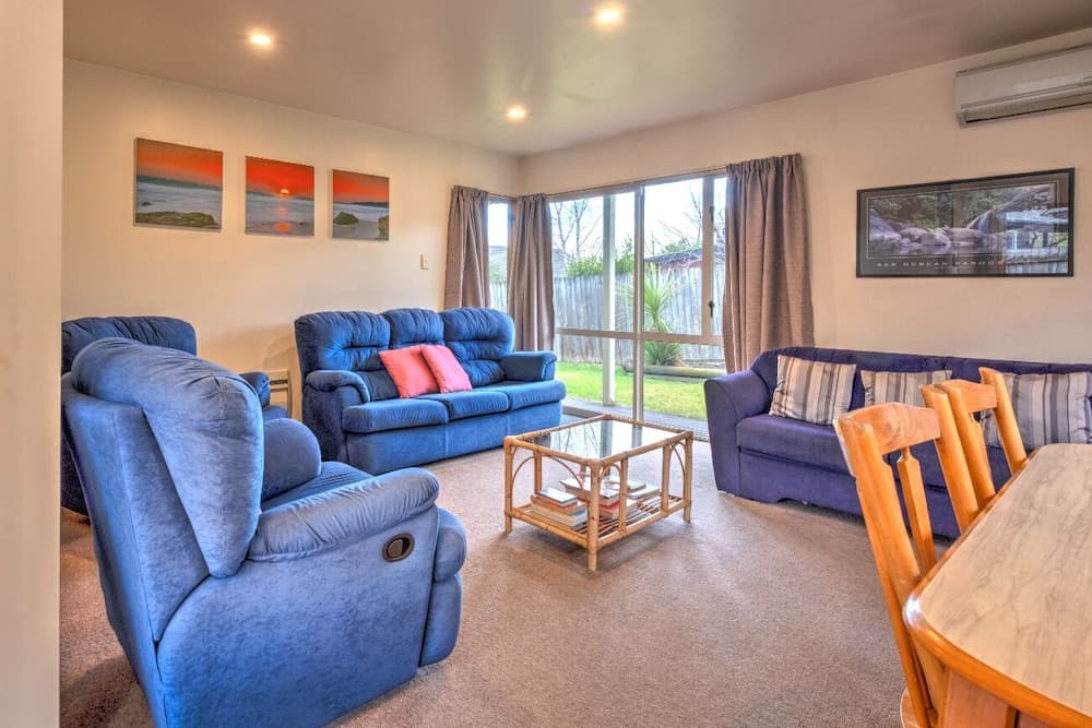 42b Conical Hill Road