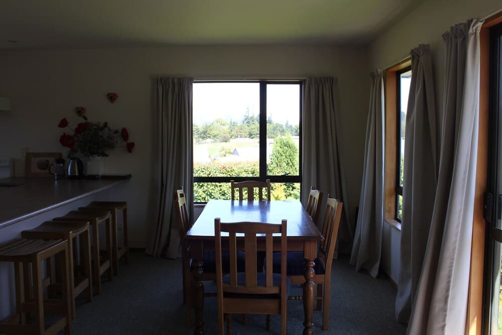 54 Conical Hill Road