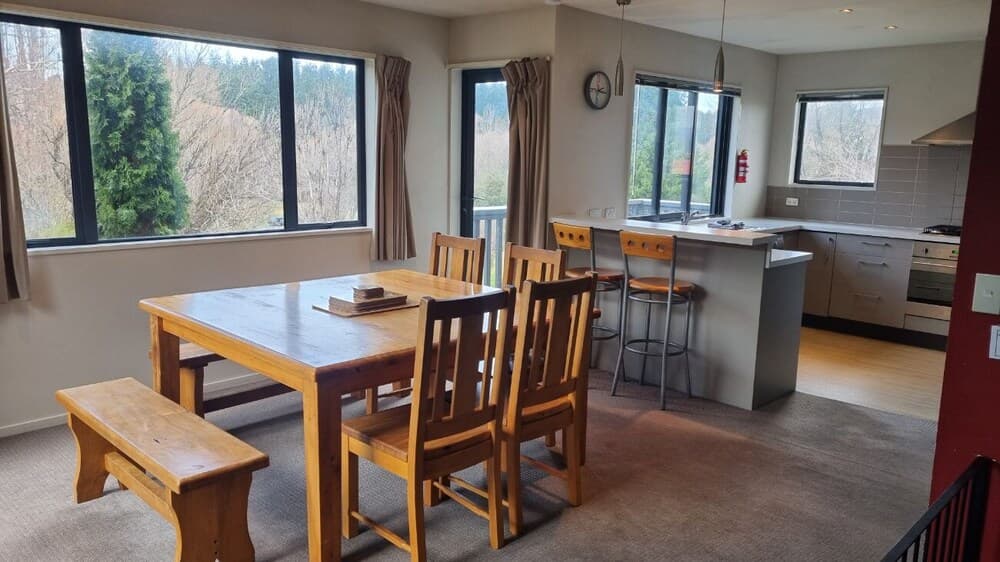 23a Leamington Street