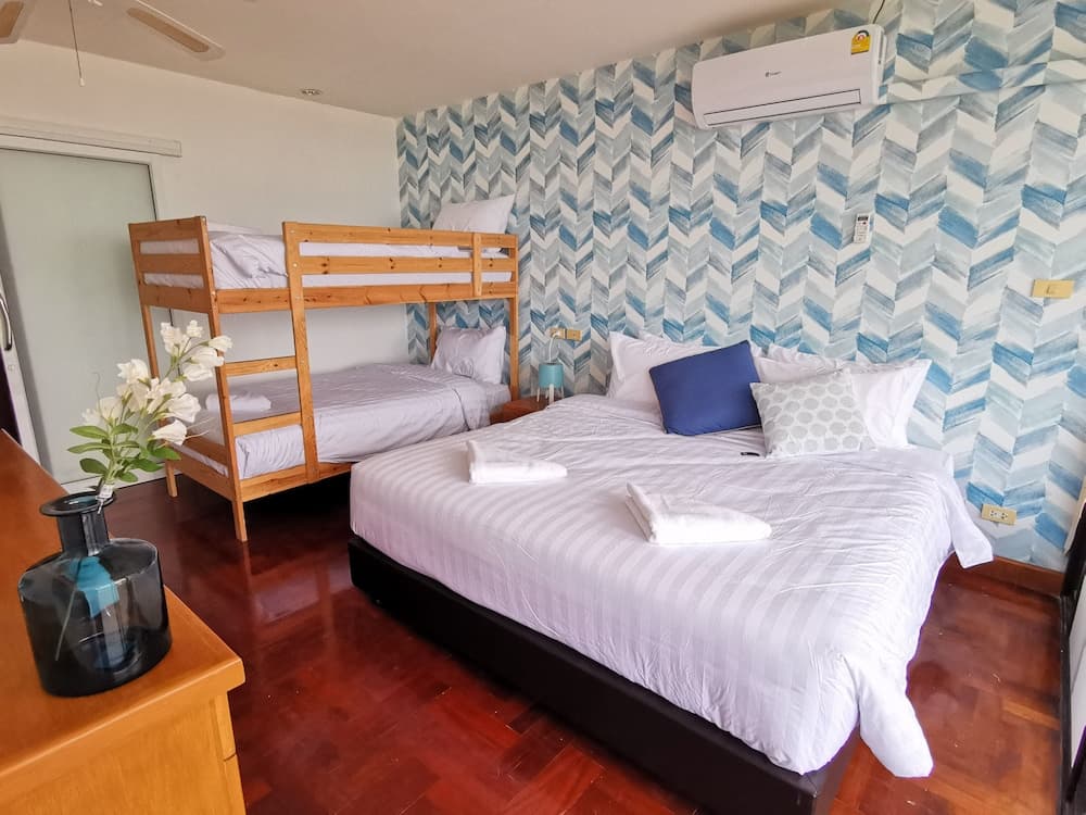 Dojo Pool Villa Beachfront