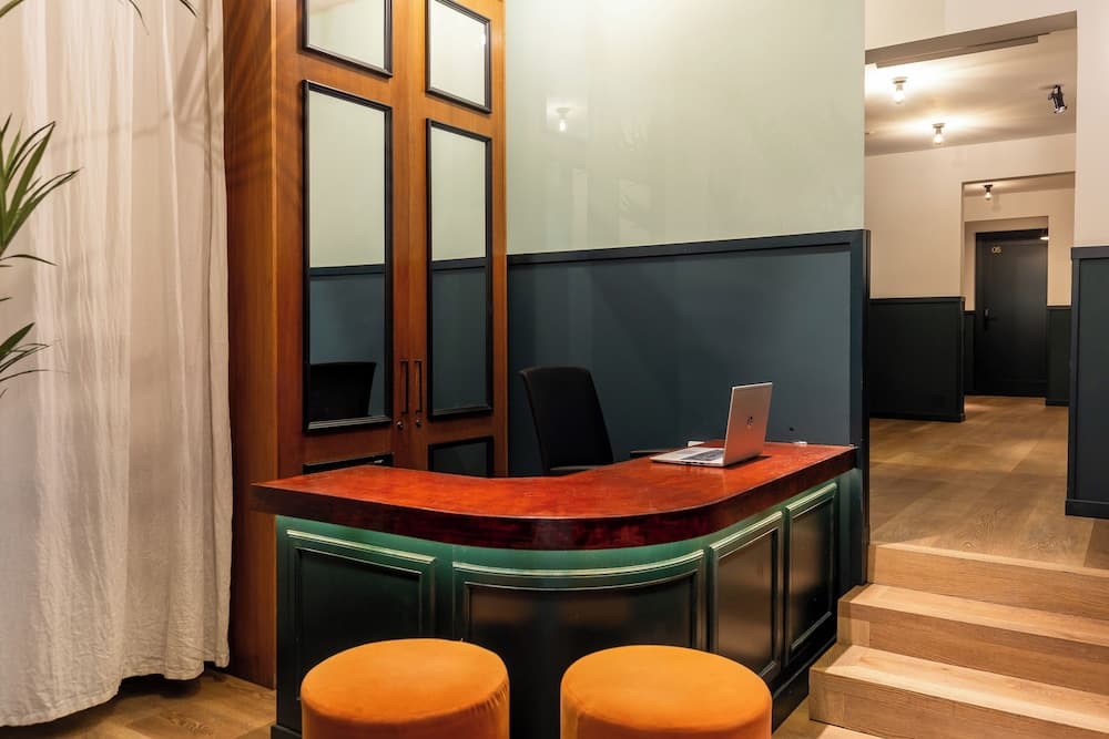 Colectia Stays Atocha