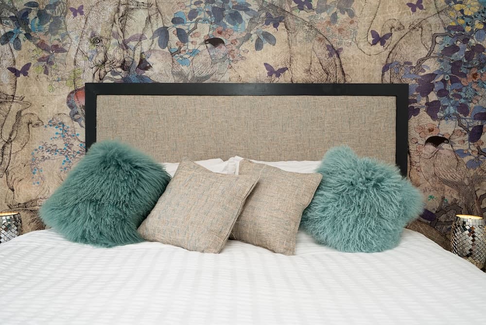 Antrim House Guest Rooms & Suites