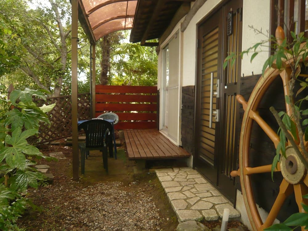 Youth Hostel Wanihama Seinen Kaikan