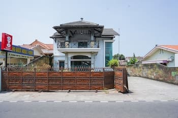 OYO 1439 Gang Guest Homestay