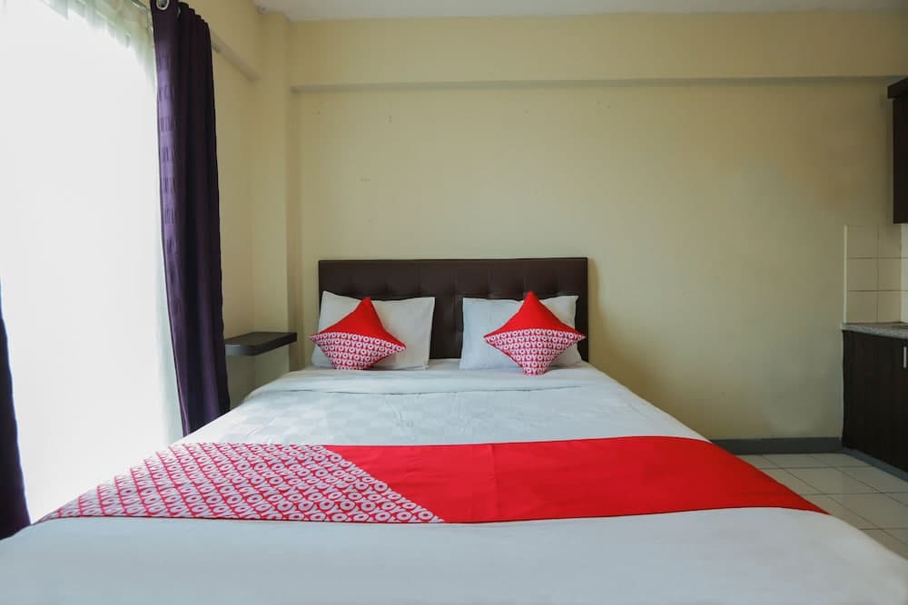 OYO 2103 Lauv Room 2 Grand Centerpoint Tower B