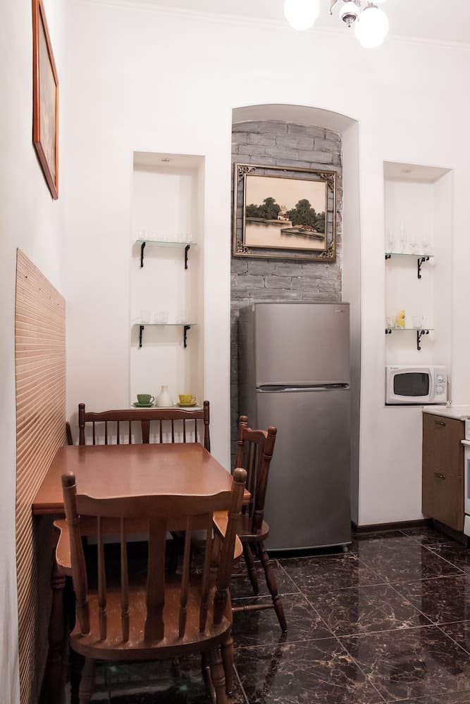 Apartment near Arena City