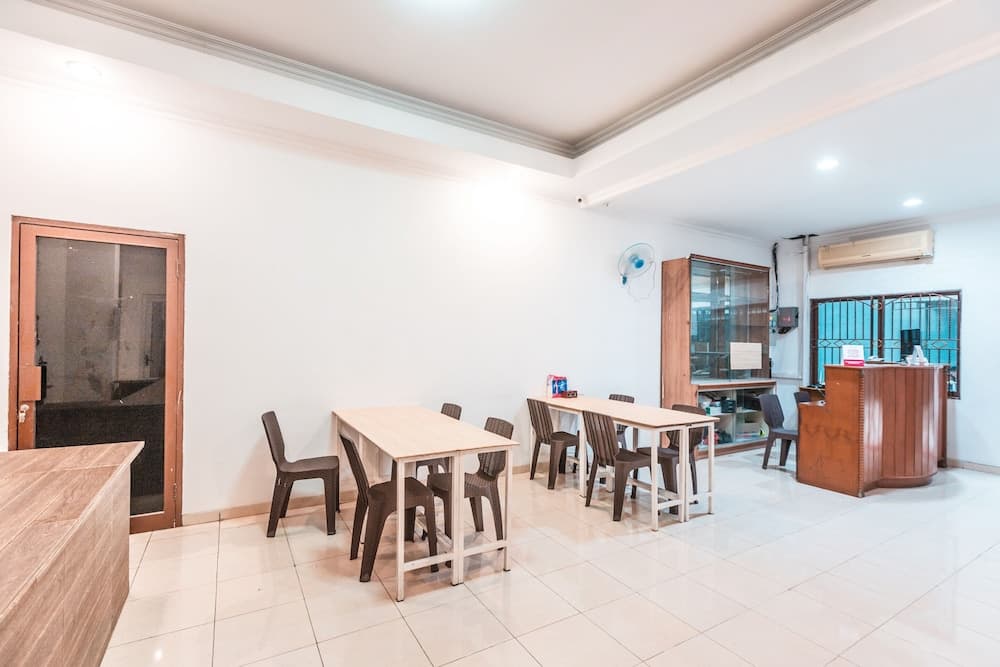 Hotel O Eden Guest House