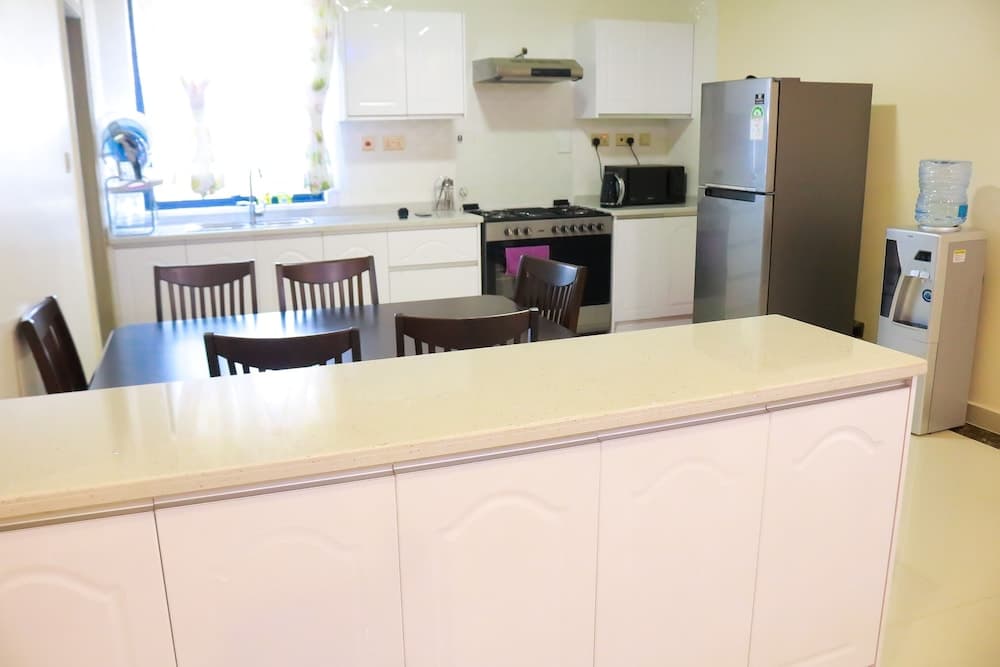 Crest Park Apartments