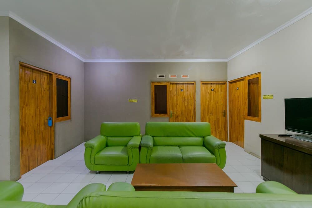 SPOT ON 1899 Berkah Homestay