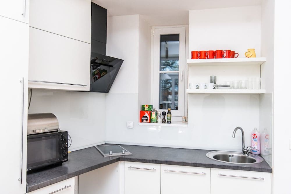 Bright and Modern Duplex in the City Center!