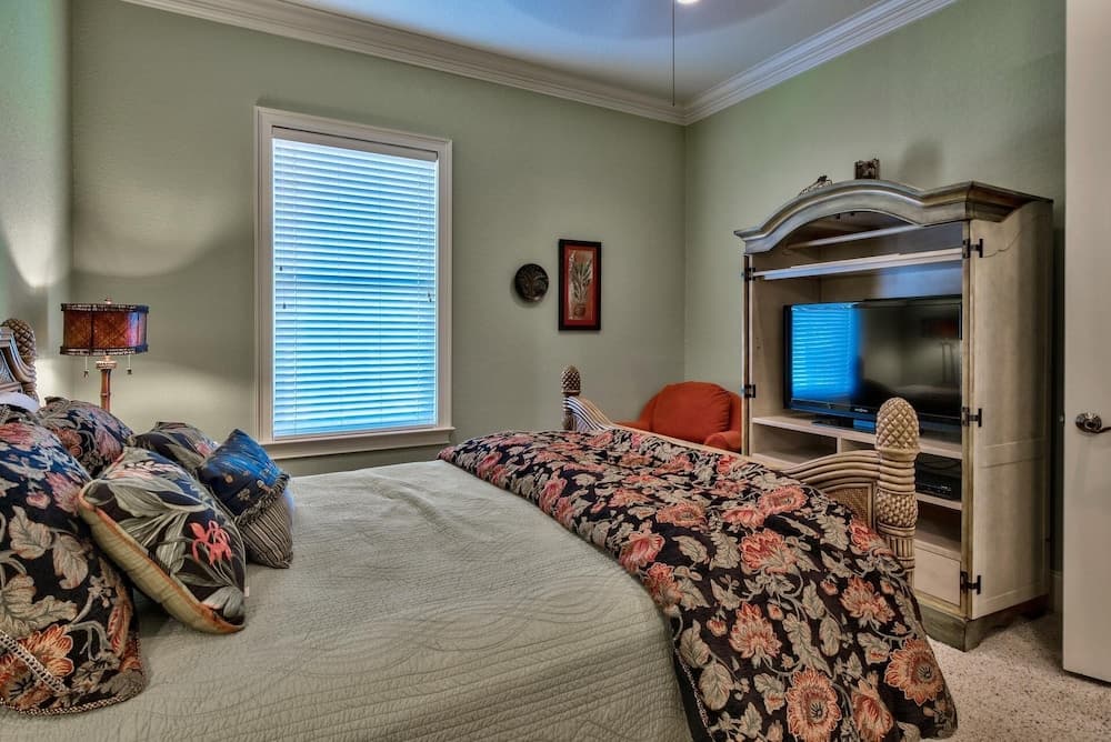 Another Slice of Paradise