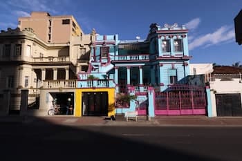 Hostal La Antigua Capsula