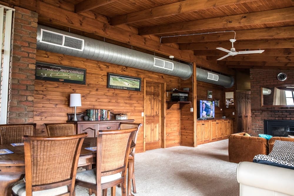 Water's Edge Bundalong